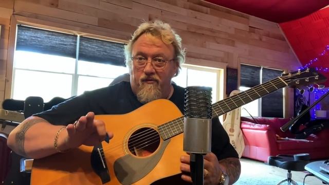 Yamaha FGX5 review смотреть онлайн