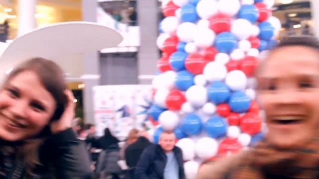 Пробуждение весны / Флэшмоб в ТЦ "Атриум" смотреть онлайн