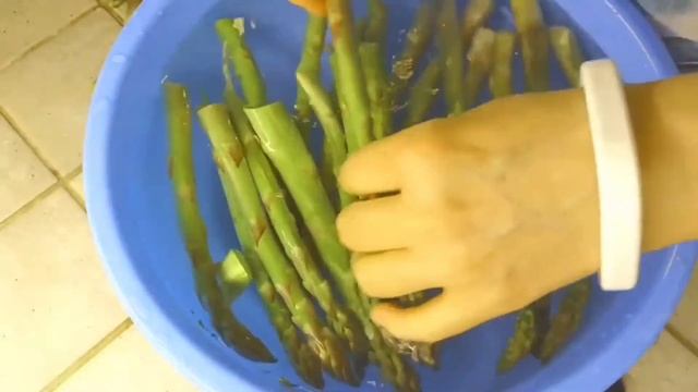 Как помыть спаржу для готовки смотреть онлайн