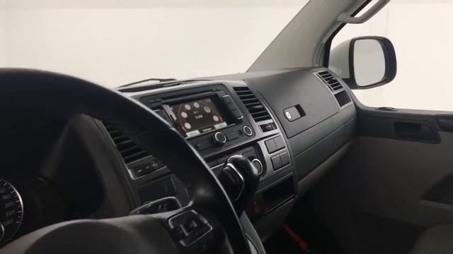Volkswagen Transporter 2.0 TDI L1H2 Automaat смотреть онлайн