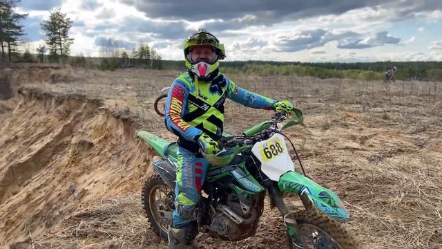 Урень Эндуро! Веселились в карьере 1 мая)) смотреть онлайн