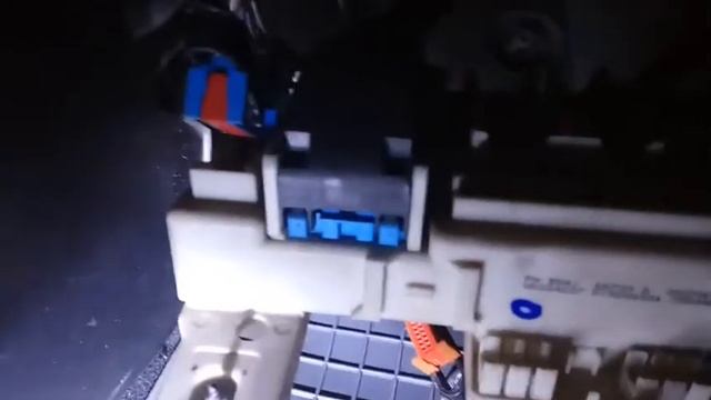 Замена фильтра салона Мазда 3 БК без снятия бардачка смотреть онлайн