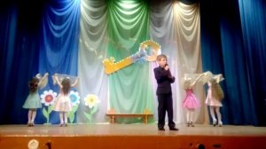 Песня "Мама, мне на тебя не наглядеться"