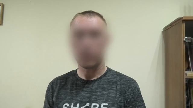 Мужчина гулял голым по набережной смотреть онлайн