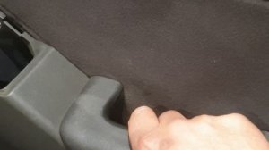 How to remove Nissan Pathfinder d40 navara R51 door panel