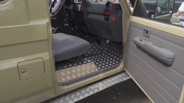 Внедорожный монстр из TOYOTA LANDCRUISER VDJ 78! Тюнинг от ARB! Выполнено БРИТКАР.