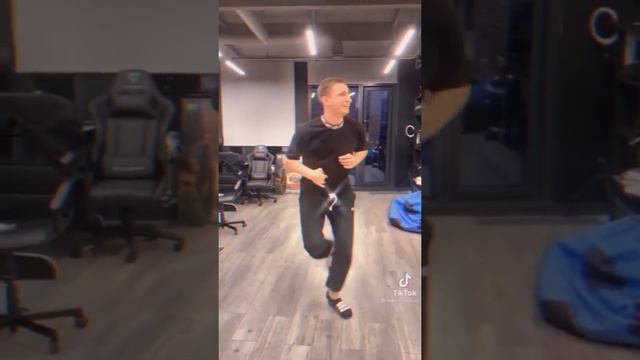 ТАНЕЦ ЛИТВИНА ПОДХОДИТ ПОД ЛЮБУЮ ПЕСНЮ (2 часть)