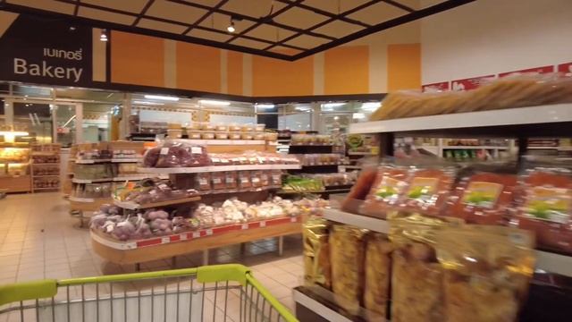 PATTAYA: Big C Extra, The Largest Supermarket and Good price. смотреть онлайн