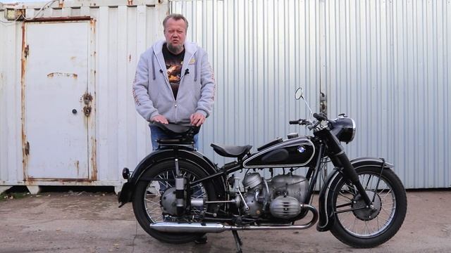 Мотоцикл BMW R 67. Мото обзор до реставрации. смотреть онлайн