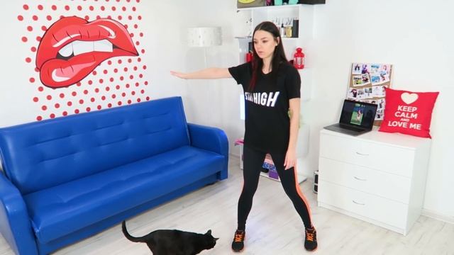 ПОВТОРИ ТАНЕЦ ЧЕЛЛЕНДЖ! БАНАНА ДЭНС ЧЕЛЛЕНДЖ Banana Dance Challenge смотреть онлайн