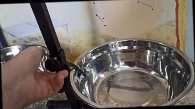 Миски на подставке для собак. смотреть онлайн