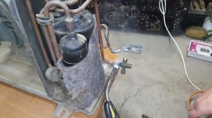 Краны кондиционера сплит-системы.Замена старых на новые.