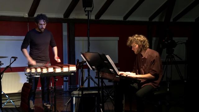 Josef Söreke - Interlude for wood blocks and synthesizer смотреть онлайн