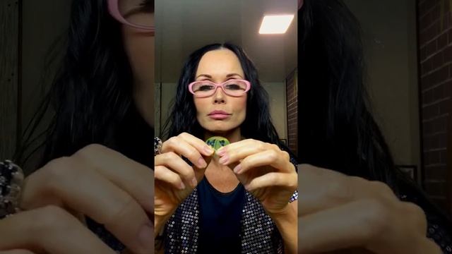 Как правильно использовать стикини в солярии? "ПОД КОКОСОМ", студия загара. Магнитогорск. смотреть онлайн