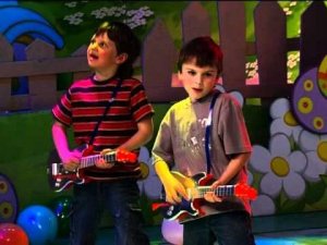 «Смешные праздники» на канале Карусель