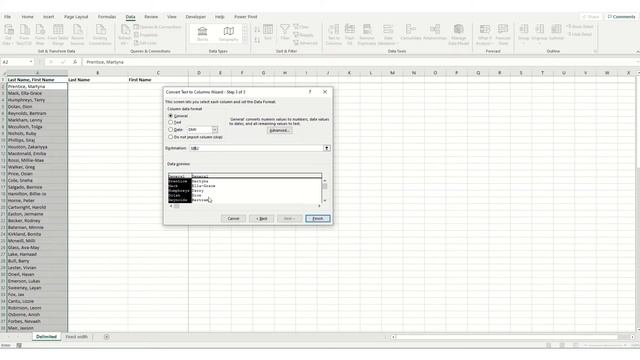 Quickly SPLIT DATA using Text to Columns tool (Excel for beginners tutorial in 4 mins) смотреть онлайн