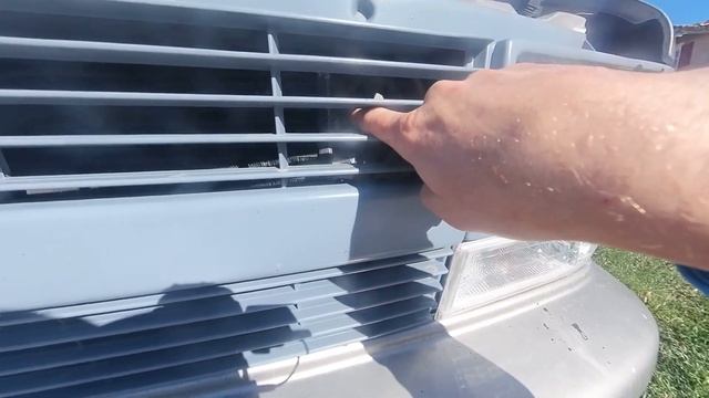 DIY CAMPER VAN BUILD: Chevy Astro Van Rear AC Removal смотреть онлайн