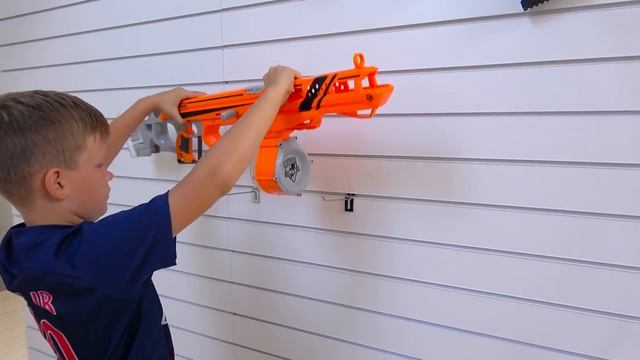 Новая Нерф Стена. 100 нерфов. NEW NERFS' WALL. 100 NERFS. BROS SHOW