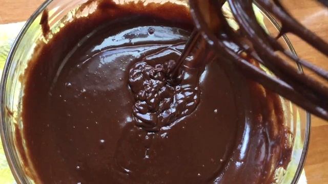 ОЧЕНЬ ШОКОЛАДНЫЕ БРАУНИ | Простой рецепт смотреть онлайн