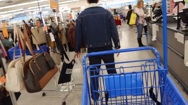 Baja Fresh Mexican Food (Review) & Shopping at Ross | Vlog #708 смотреть онлайн