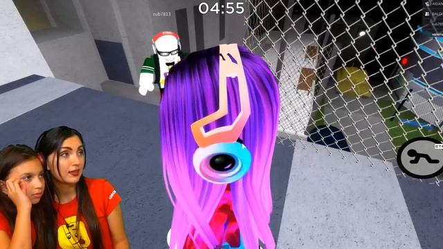 ПИГГИ 11 поймала и НЕ КОРМИТ Балди ? История Роблокс / Roblox Piggy 11 Вкусная Свинки и Валеришка смотреть онлайн