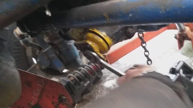 МТЗ-82 замена сальника на переднем мосту.Часть 1