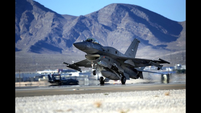 истребитель смотреть онлайн