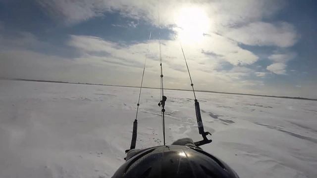 Eolos kiteboarding ft Roro - Unpack and first flight (Flysurfer Peak 2 - 4m) смотреть онлайн