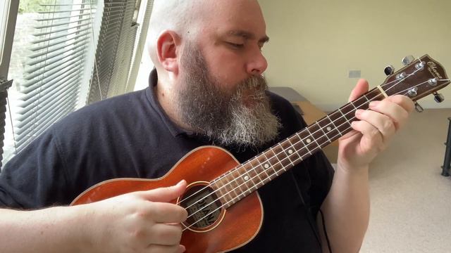 Blinding Lights (The Weeknd Ukulele Cover) смотреть онлайн