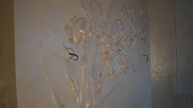 Барельеф "Ирисы" смотреть онлайн