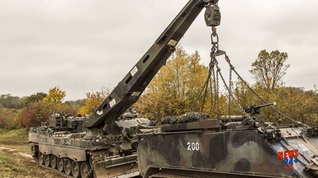 Новая версия БРЭМ на базе танка Т-80У смотреть онлайн