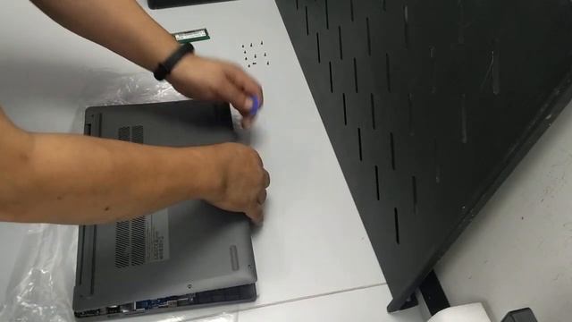IDEAPAD Slim3i 15IAN8 смотреть онлайн