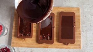 Знаете ли вы, что можно приготовить натуральный шоколад всего из нескольких простых ингредиентов?