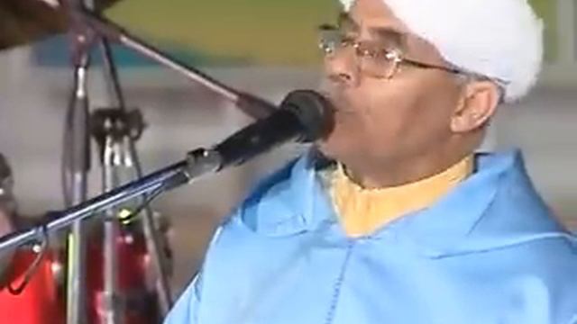 Fatima Tabaamrant : Albaz Lhour Ournsn Maghak Zragh - 2014 (Iga Dari Kra Ghdounit) فاطمة تبعمرانت