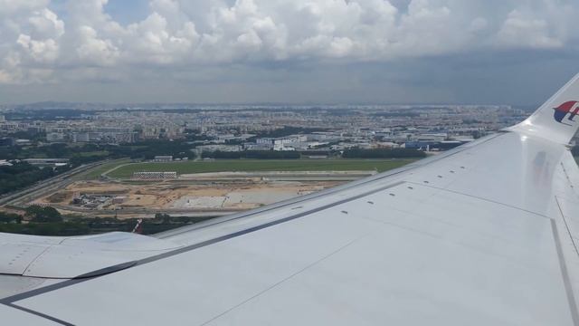 Panasonic Lumix TZ100 - ZS100 ZS110 - Changi take off Malaysian Airlines смотреть онлайн
