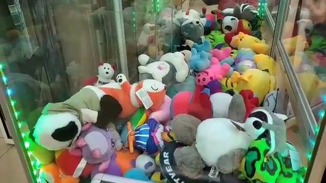 Играю в аппарат Хватайка смотреть онлайн