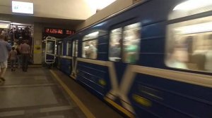 Отправление 81-717.5 #10229-10230 со станции площадь Ленина, Минск.