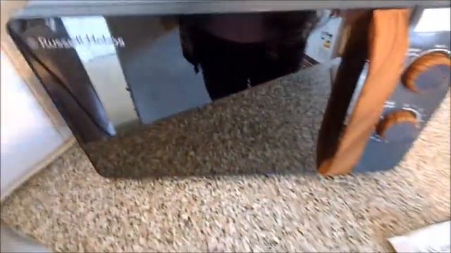 Russell Hobbs Compact Microwave смотреть онлайн