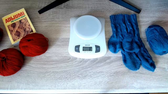 Носочная коробочка 2022, 2 пары за Январь и Февраль смотреть онлайн