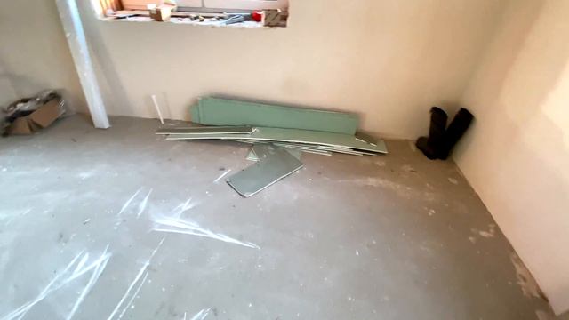 Что стало с полусухой стяжкой через месяц?! смотреть онлайн