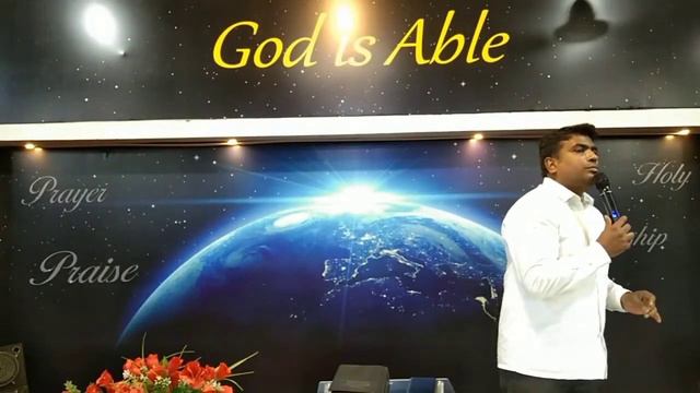 ஜீவத்தண்ணீர் ஊரும் ஊற்றிலே | Pr. Joshua |Jeholiah| Praise & Worship #tamilchristianworship #prjoshu смотреть онлайн
