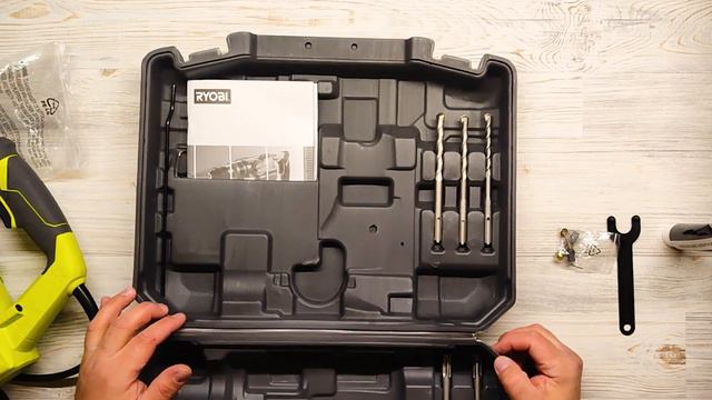 🧨Перфоратор Ryobi RSDS1050-K 5 имеет три режима работы: сверление, сверление с ударом, долбление🧨 смотреть онлайн