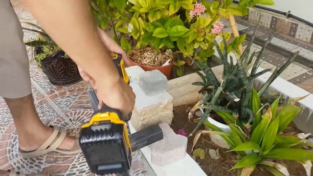 DeWalt DCD996 P2 Hammer Drill Brushless Cordless(quick Look)