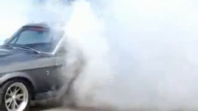 Мустанг газует смотреть онлайн