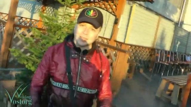 Профессиональный ведущий Евгений смотреть онлайн