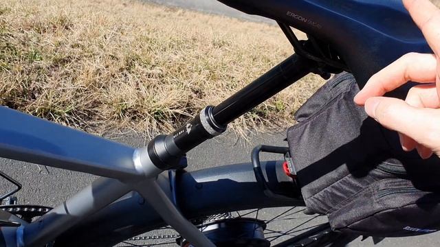 Consumer Review: PNW Coast Suspension Dropper Post Short Review (On Stromer ST5)