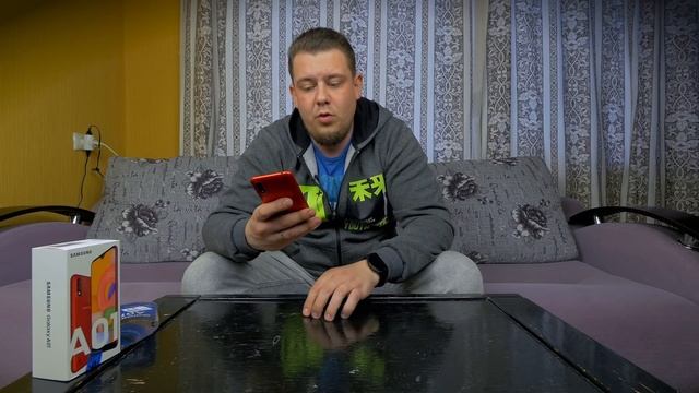 Самый Дешевый Смартфон Samsung за 80 Баксов! Samsung Galaxy A01 смотреть онлайн