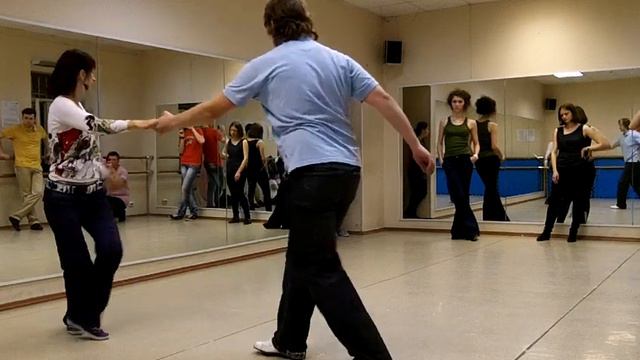 102 0577 pop turn barrel roll free spin другие фигуры с вращениями смотреть онлайн