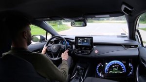 Toyota Corolla 2021 1.8 Hybrid E210 | Test drive