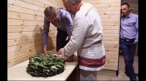 ТЕХНИКА САМОПАРЕНИЯ В РУССКОЙ БАНЕ | КАК ПРАВИЛЬНО ПАРИТЬСЯ В БАНЕ С ВЕНИКАМИ ДЛЯ ЗДОРОВЬЯ | БАНЬКА